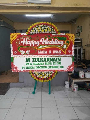 Papan Bunga di Sagaranten