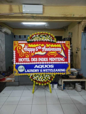 Papan Bunga di Sagaranten