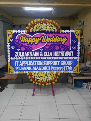 Papan Bunga di Sagaranten